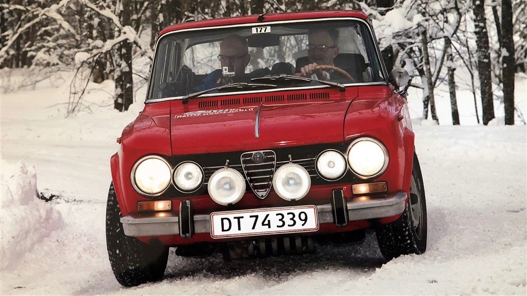 Start nr. 171, Carl Hellmers og Poul Hellmers i Rally Monte Carlo Historique 2014
(Foto: Arkivfoto, Poul Hellmers)